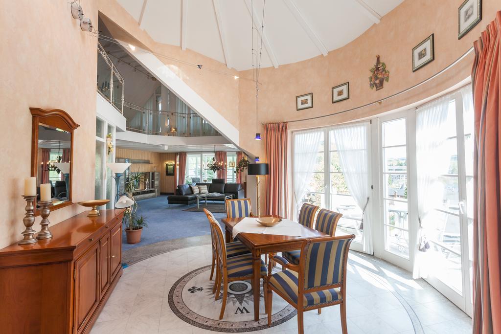 Villa Katharina Penthouse Wohnung 维林根 客房 照片